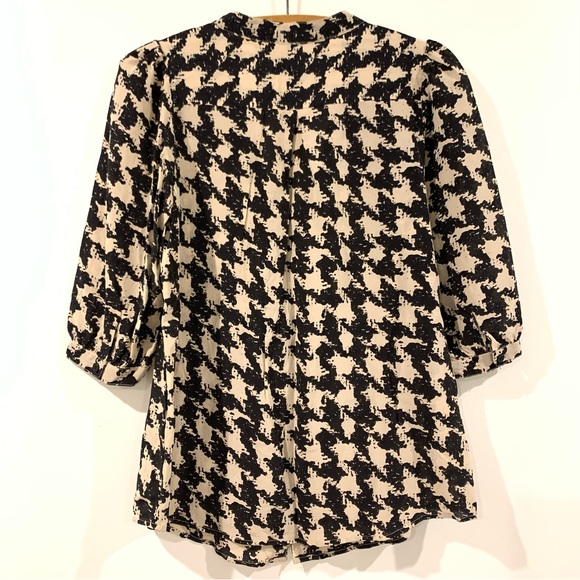 Silk 3/4 Length Sleeve Blouse — Size S - Picture 2 of 5